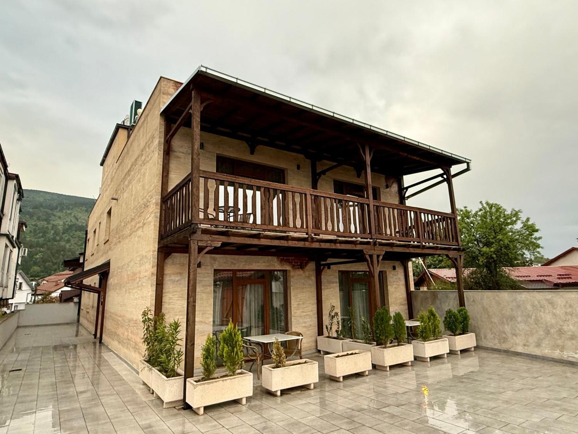Villa Eleni Apartments Skopie Exterior foto